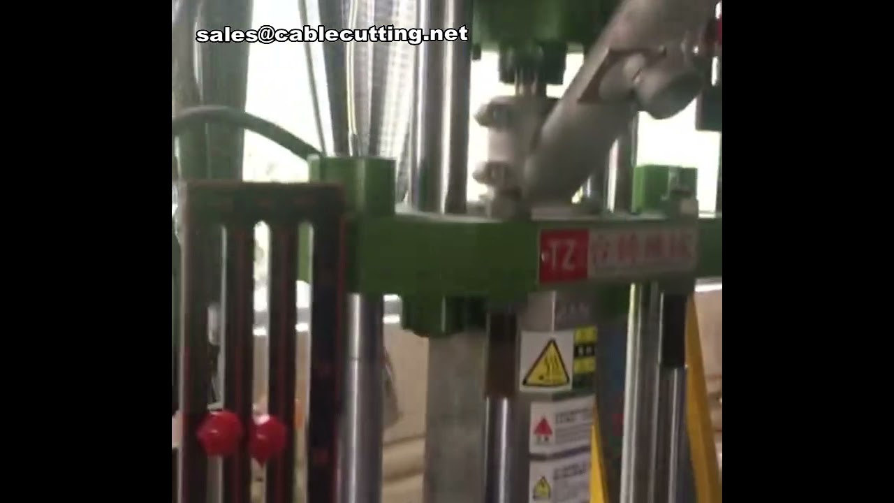 Plastic Injection Molding Machine,Maunfactuering Injection Mold Machine,Data Cables Forming Machine